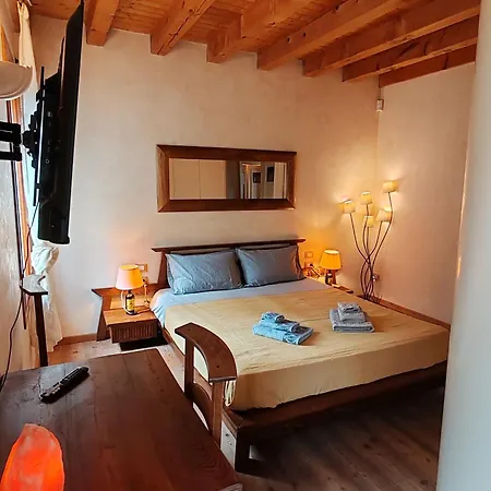 Casa Dei Cedri Guest house Sommacampagna